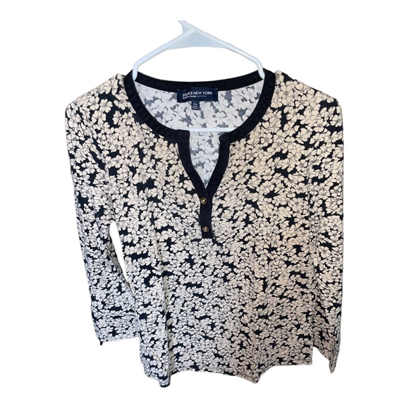 Jones New York Signature Petite PM Cotton Black Cream flowers Neck Line MINT - Picture 1 of 6